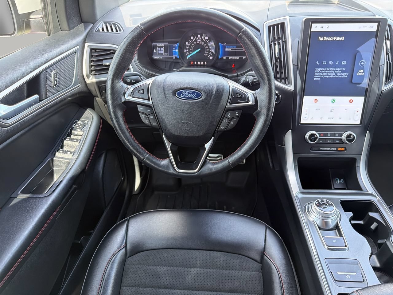 Certified 2024 Ford Edge ST-Line AWD/4WD image 13