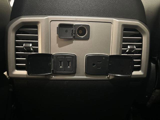 Certified 2017 Ford F350 Lariat w/ Chrome Package image 35