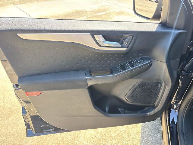 Certified 2020 Ford Escape SE FWD image 15