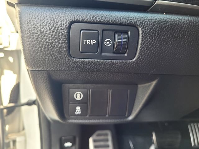 Used 2018 Honda Accord Sport image 14