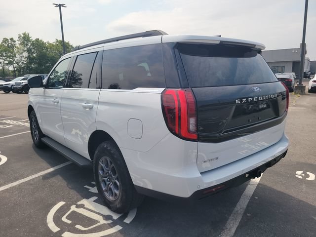 Certified 2025 Ford Expedition Active RWD image 7