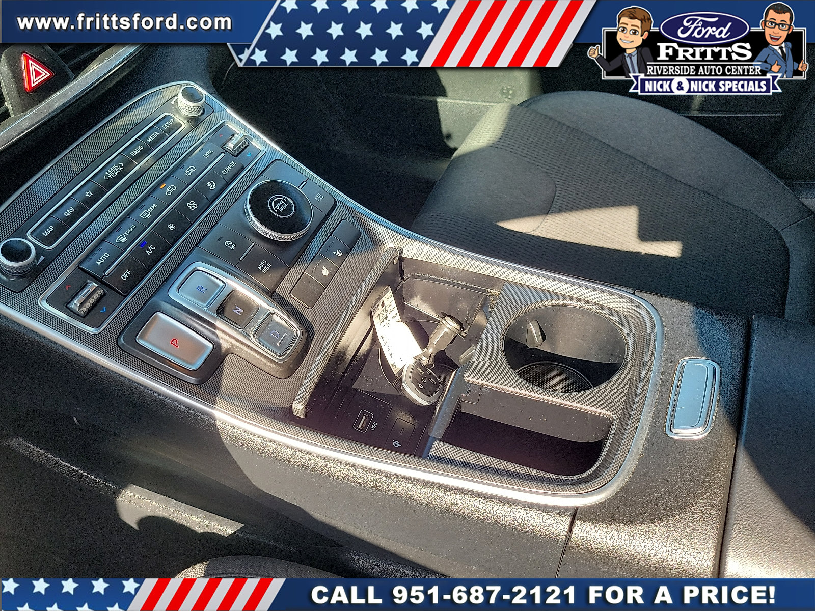 Used 2023 Hyundai Santa Fe SEL FWD image 8
