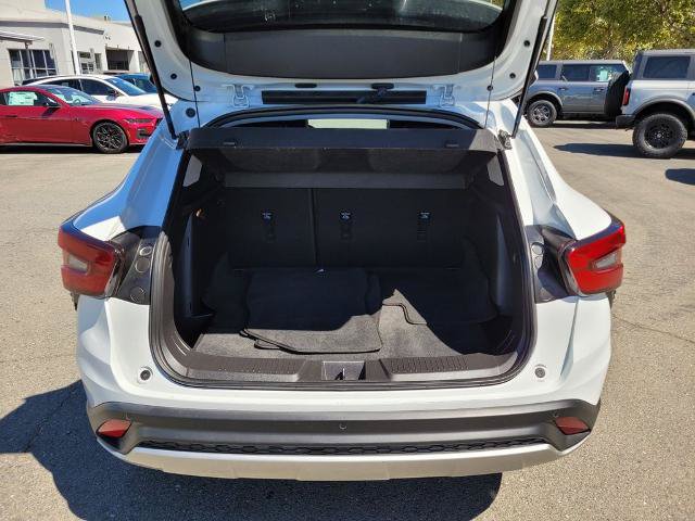 Used 2025 Chevrolet Trax LT w/ Driver Confidence Package FWD image 10