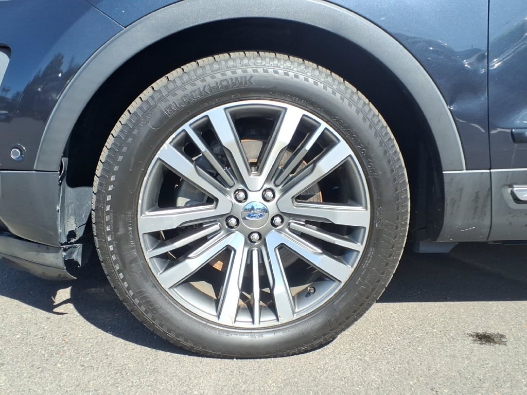 Certified 2017 Ford Explorer Platinum AWD/4WD image 27