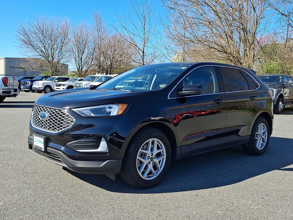 Certified 2023 Ford Edge SEL AWD/4WD image 3