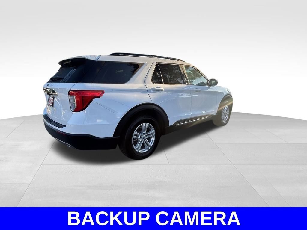 Certified 2023 Ford Explorer XLT w/ Equipment Group 202A image 3