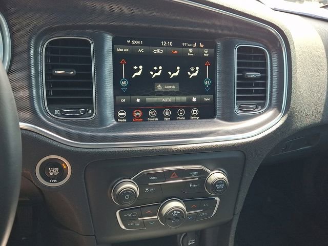 Used 2018 Dodge Charger SXT Plus RWD image 15