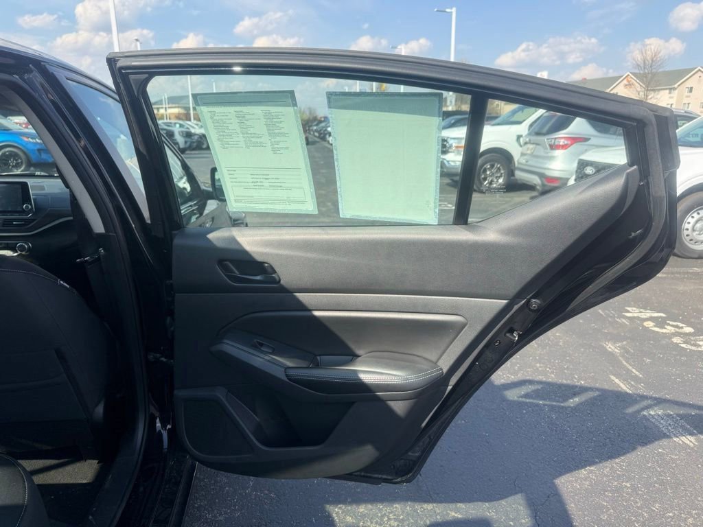 Used 2024 Nissan Altima 2.5 SV FWD image 34
