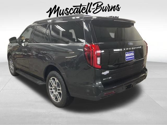 Certified 2025 Ford Expedition Active AWD/4WD image 3