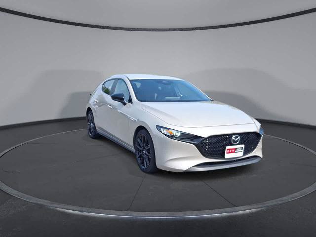Used 2025 MAZDA MAZDA3 s Sport FWD image 2