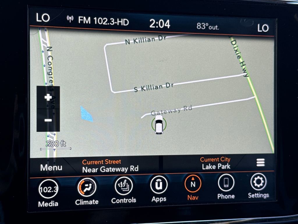 Used 2021 Jeep Grand Cherokee Laredo X image 17