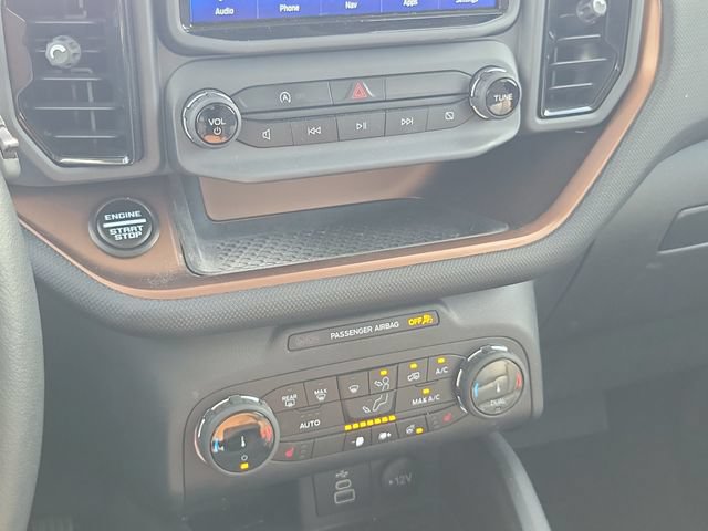 Certified 2023 Ford Bronco Sport Outer Banks w/ Tech Package AWD/4WD image 29
