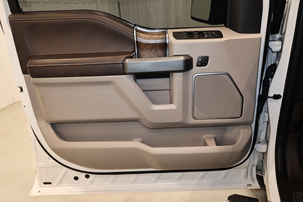 Certified 2019 Ford F150 Limited w/ Trailer Tow Package image 11