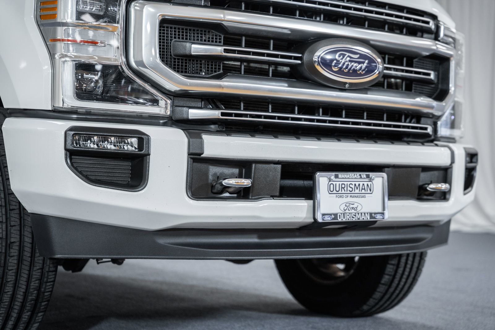 Certified 2022 Ford F250 Platinum w/ Snow Plow Prep Package image 11