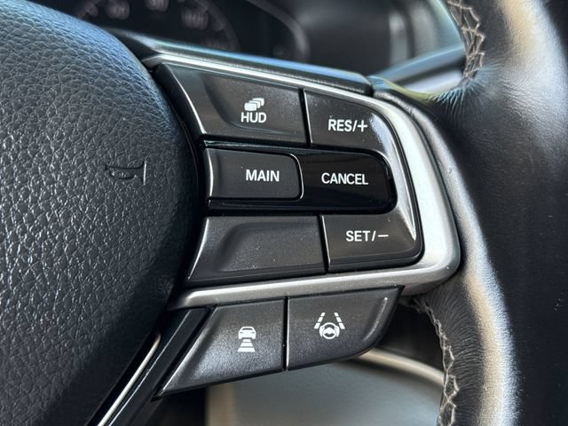 Used 2018 Honda Accord Touring image 39