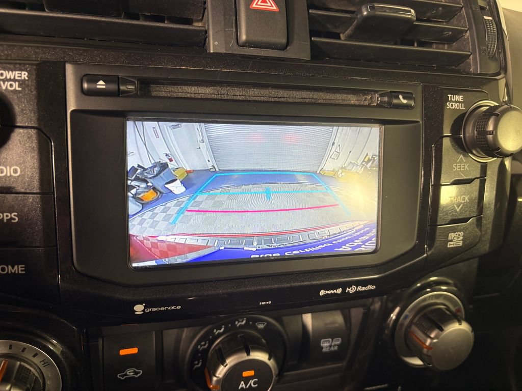 Used 2017 Toyota 4Runner TRD Off-Road Premium AWD/4WD image 18