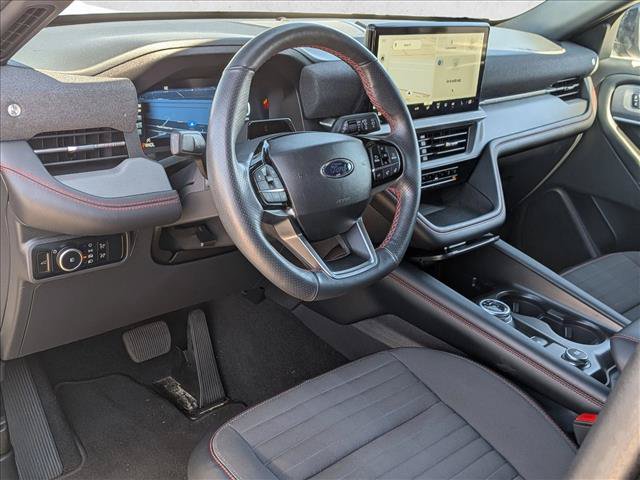 Certified 2025 Ford Explorer ST-Line RWD image 9