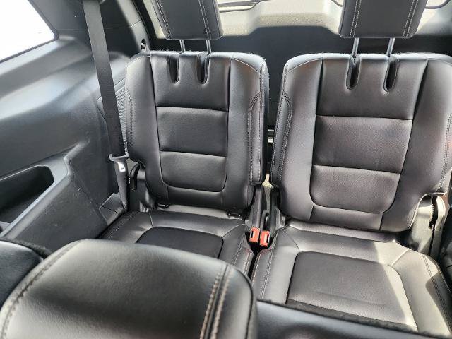 Certified 2017 Ford Explorer Limited FWD image 22