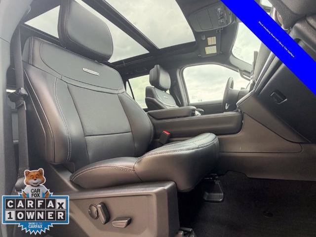 Certified 2026 Ford Expedition Platinum w/ Stealth Performance Package AWD/4WD image 24