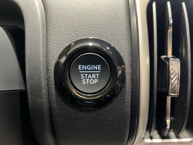 Certified 2025 Ford Expedition Active AWD/4WD image 16