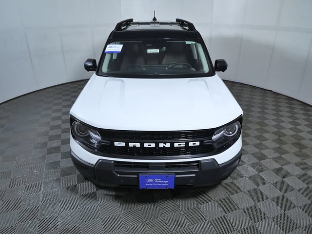 Certified 2025 Ford Bronco Sport Outer Banks w/ Outer Banks Tech Package+ AWD/4WD image 3