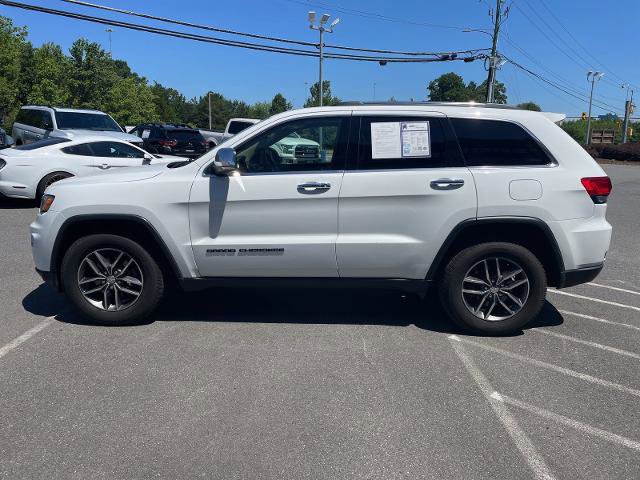 Used 2017 Jeep Grand Cherokee Limited AWD/4WD image 5
