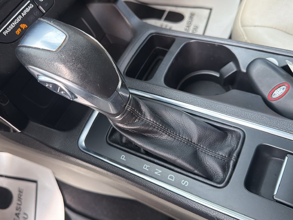 Certified 2019 Ford Escape Titanium FWD image 27