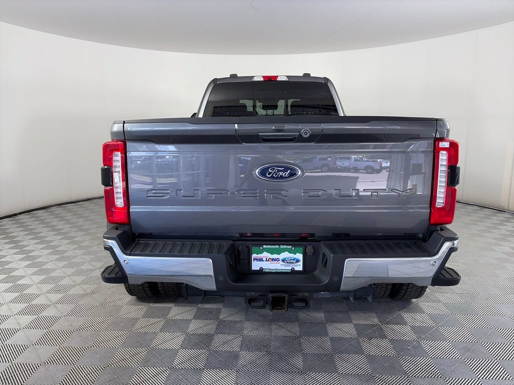 Certified 2023 Ford F450 Lariat w/ Lariat Ultimate Package AWD/4WD image 6