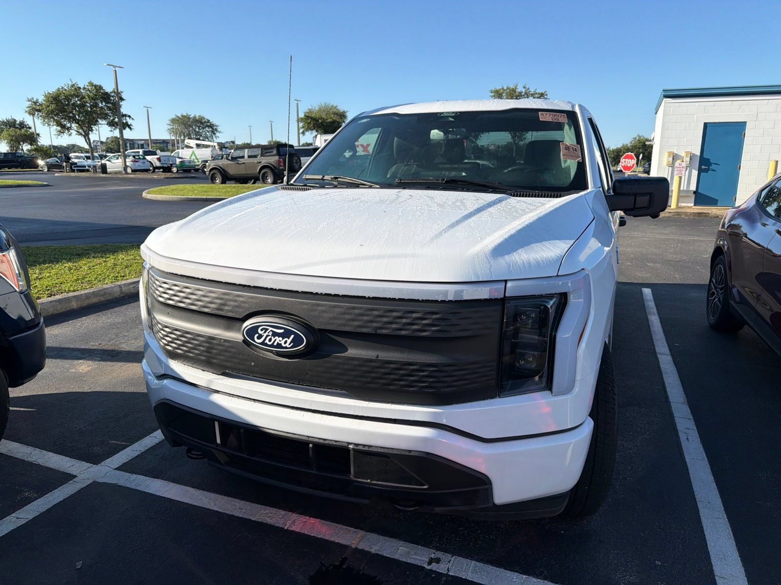 Certified 2025 Ford F150 Lightning XLT AWD/4WD image 10