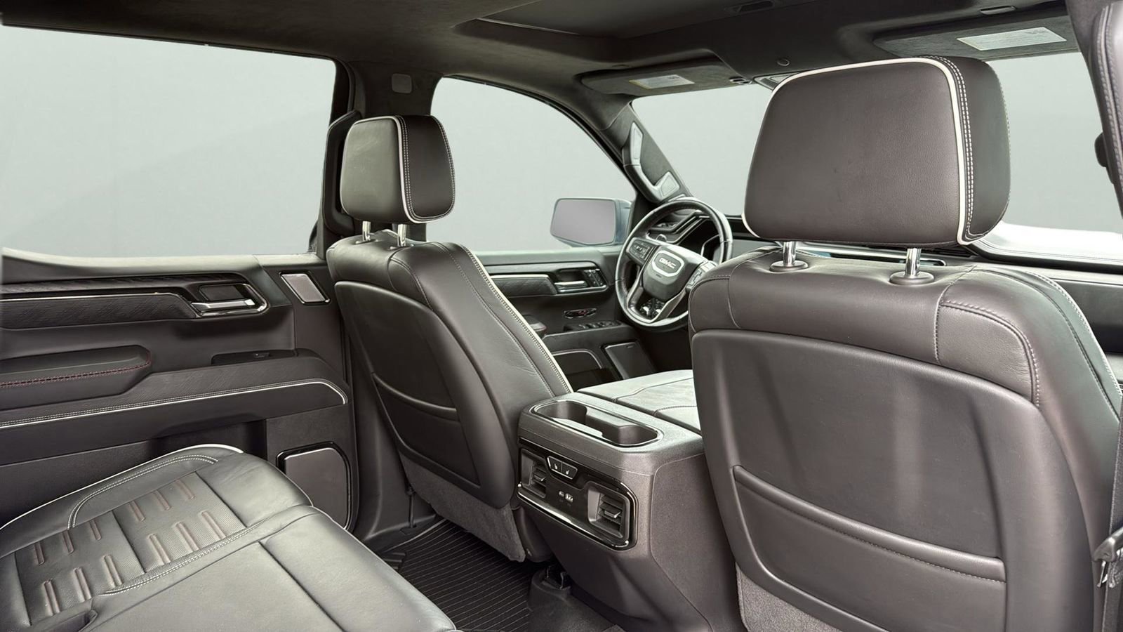 Used 2024 GMC Sierra 1500 AT4X w/ AT4X AEV Edition image 29