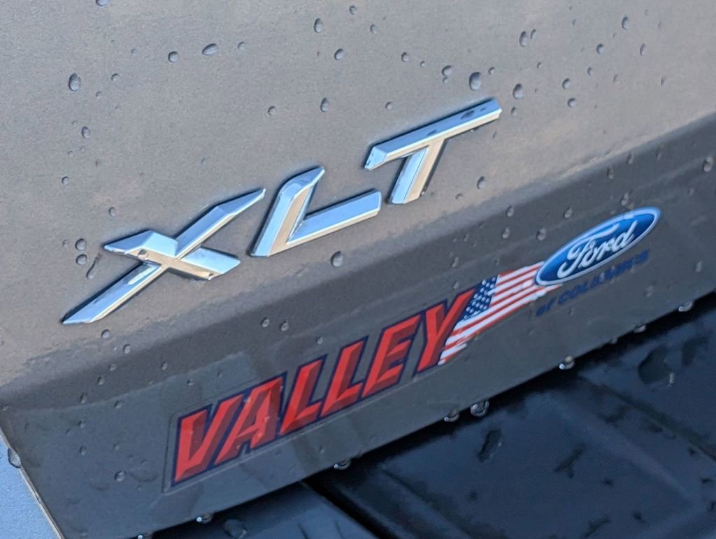 Certified 2021 Ford Explorer XLT w/ Equipment Group 202A image 15