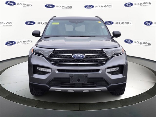 Certified 2022 Ford Explorer XLT w/ Equipment Group 202A image 8