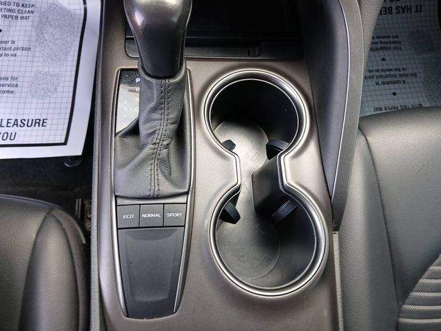 Used 2023 Toyota Camry SE w/ Convenience Package FWD image 21