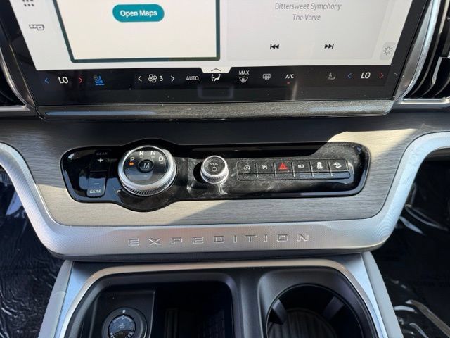 Certified 2025 Ford Expedition Platinum w/ Driver's Package AWD/4WD image 23