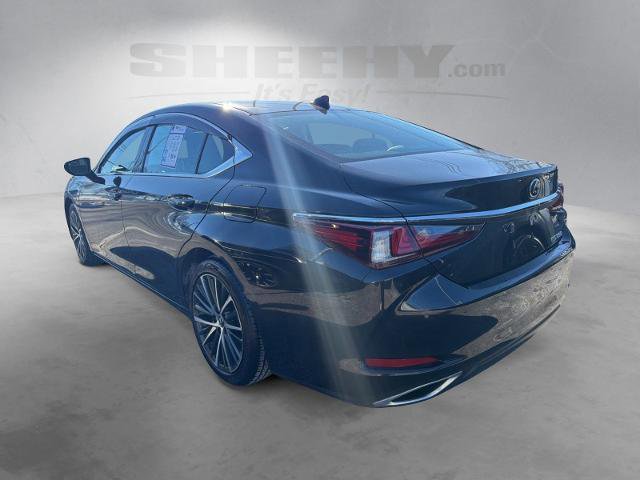 Used 2023 Lexus ES 350 w/ Premium Package image 2