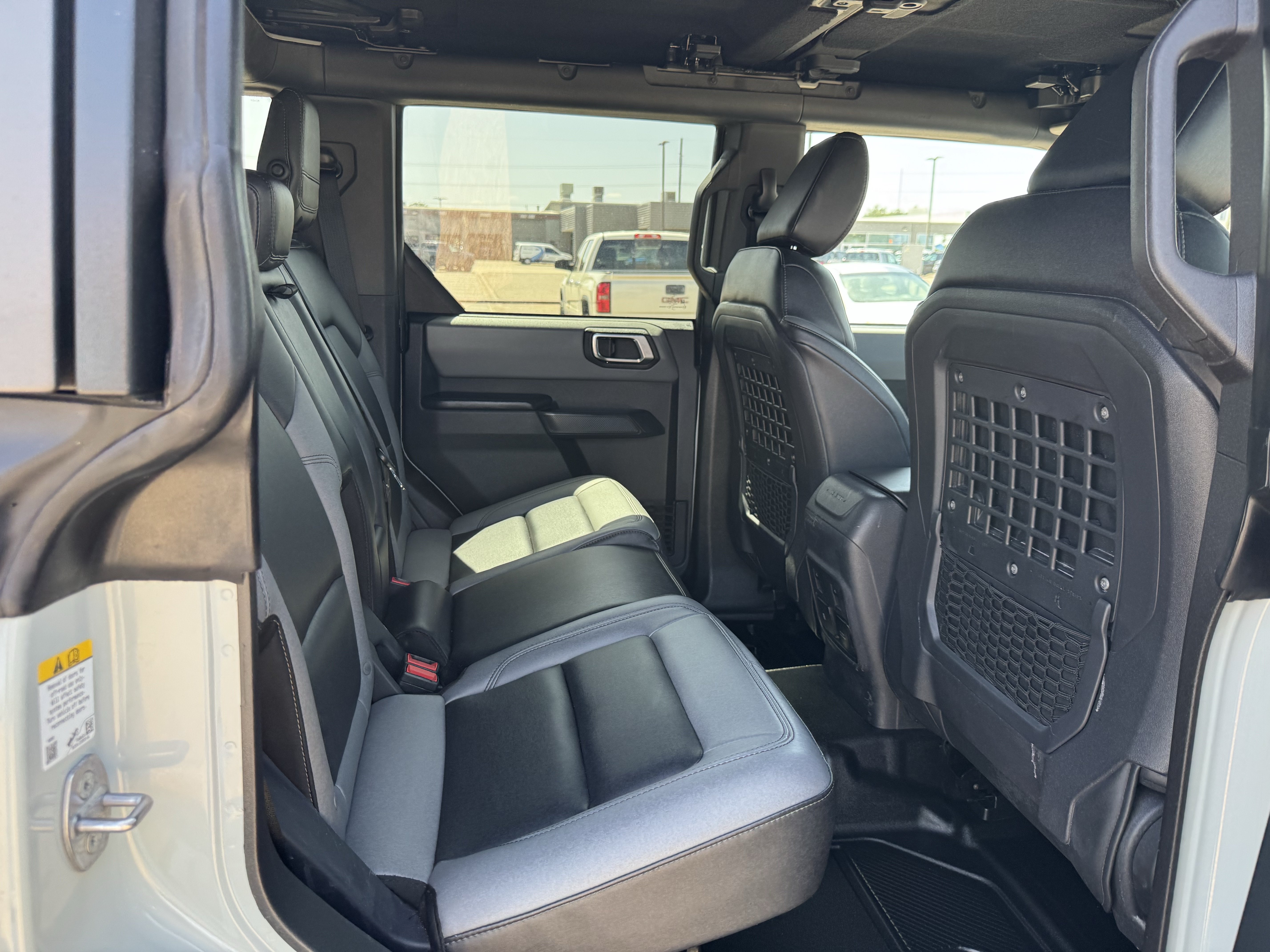 Certified 2024 Ford Bronco Black Diamond w/ Sasquatch Package AWD/4WD image 31