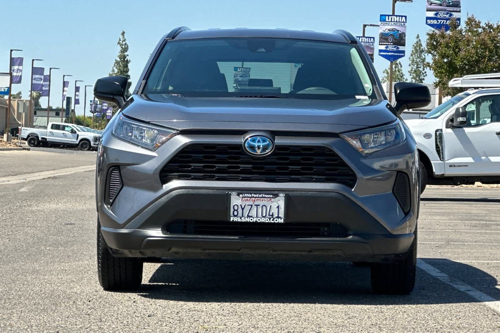 Used 2021 Toyota RAV4 LE AWD/4WD image 11