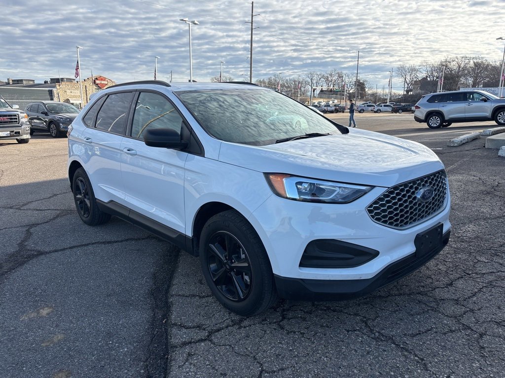 Certified 2024 Ford Edge SE