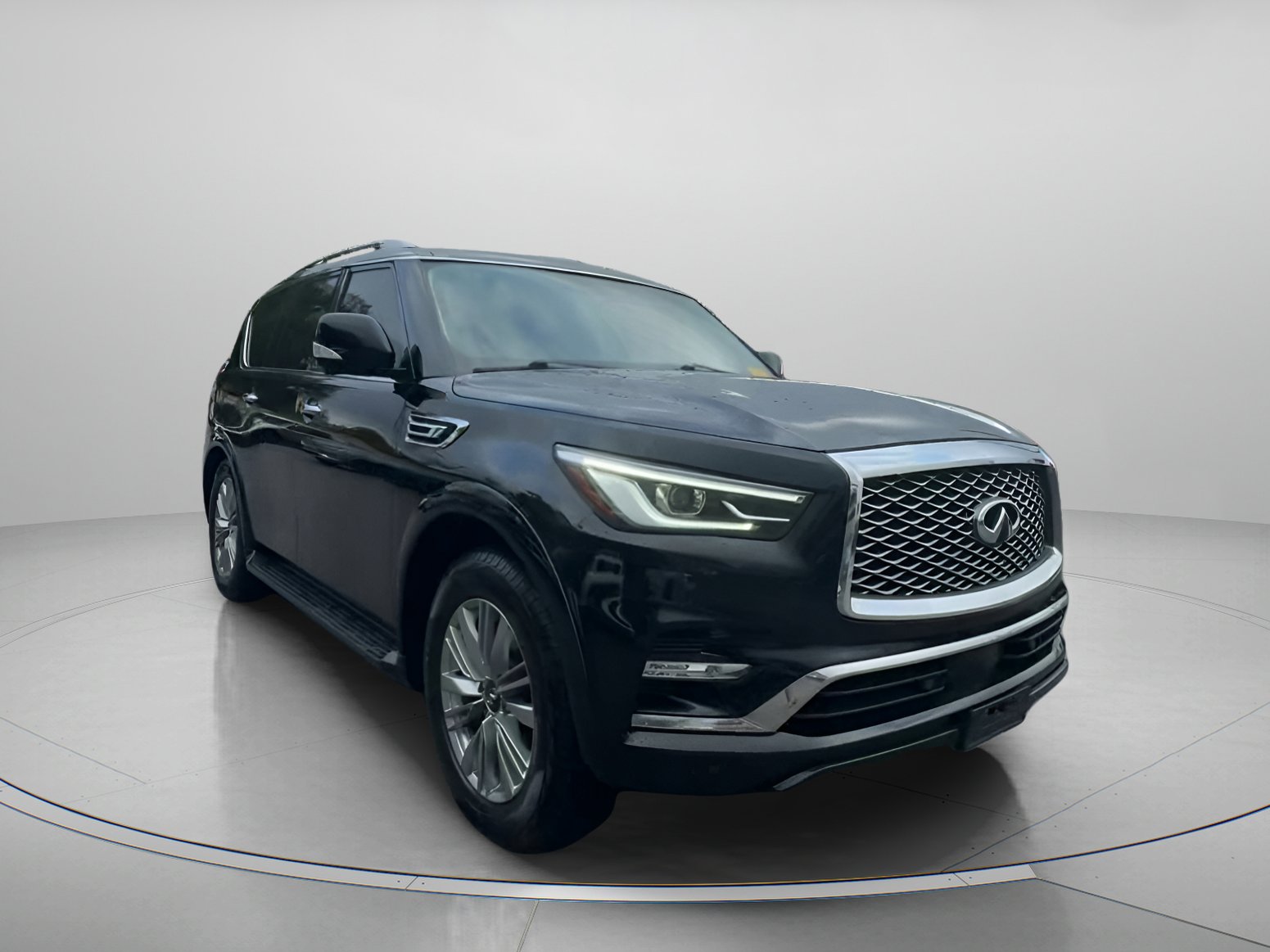 Used 2021 INFINITI QX80 Luxe image 3