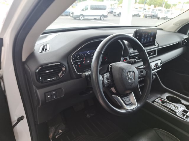 Used 2024 Honda Pilot Elite image 7