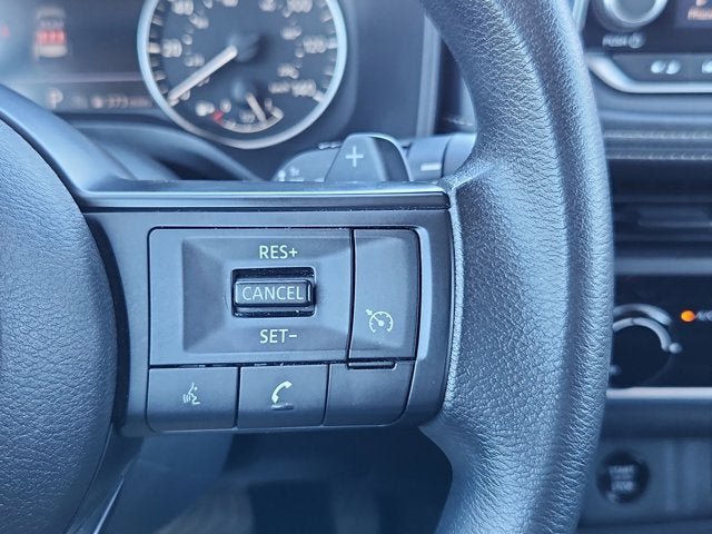 Used 2024 Nissan Rogue S AWD/4WD image 21