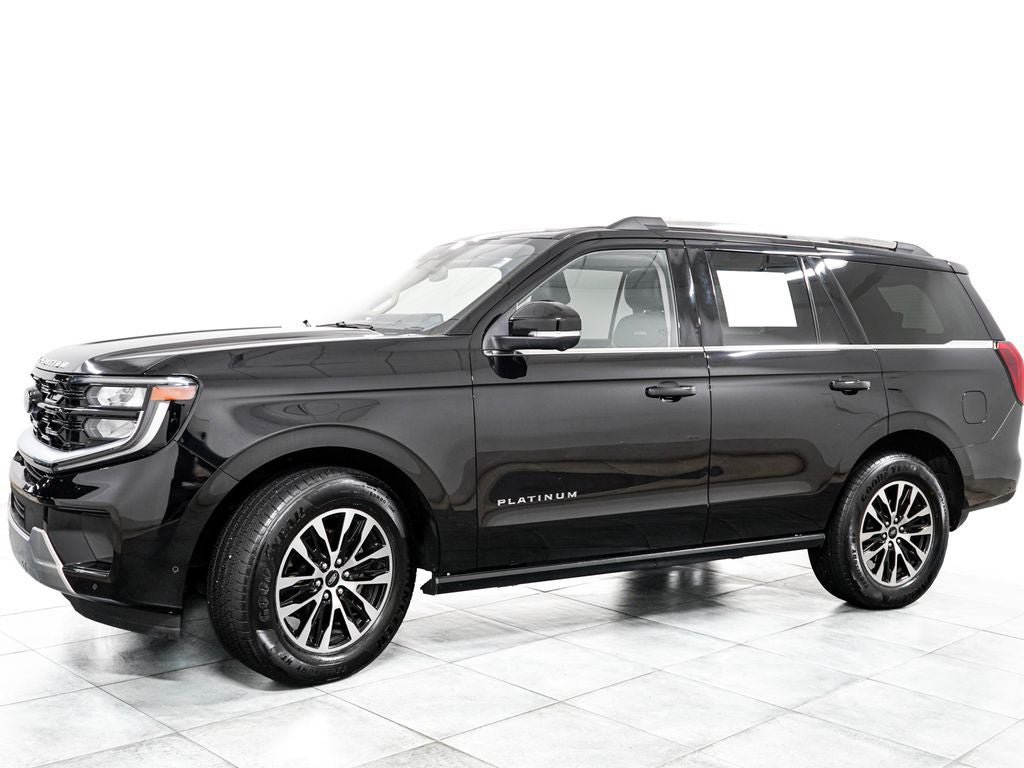Certified 2025 Ford Expedition Platinum AWD/4WD image 4