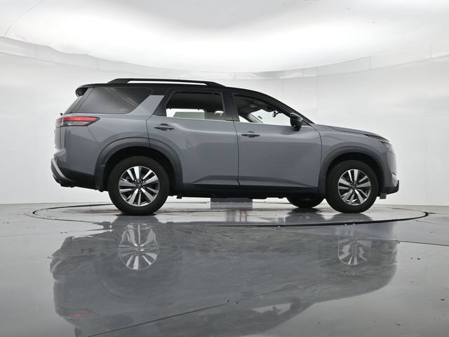 Used 2024 Nissan Pathfinder SL AWD/4WD image 36