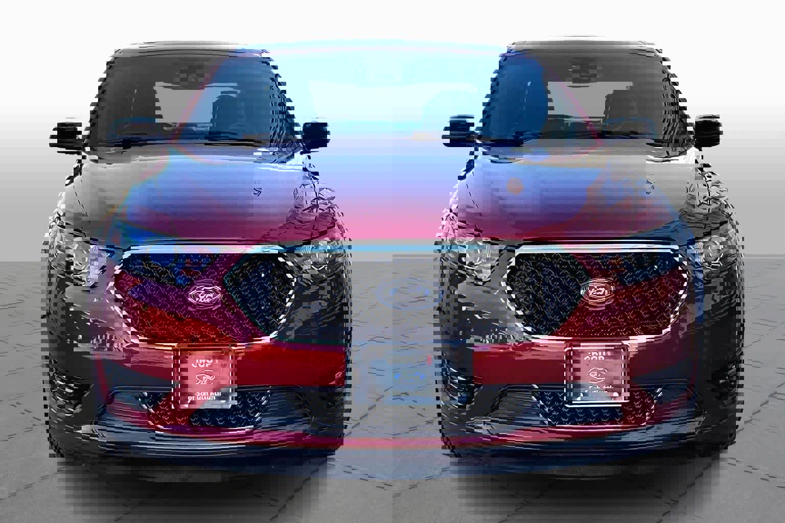 Certified 2017 Ford Taurus SHO image 7