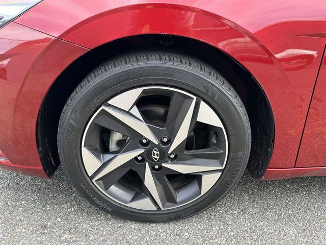 Used 2023 Hyundai Elantra SEL w/ Convenience Package FWD image 15