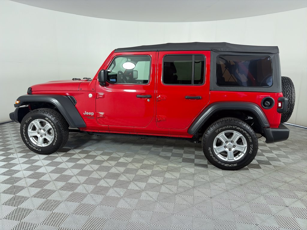 Used 2019 Jeep Wrangler Unlimited Sport AWD/4WD image 4