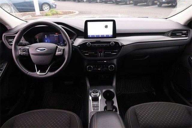 Certified 2024 Ford Escape Active w/ Cold Weather Package image 21