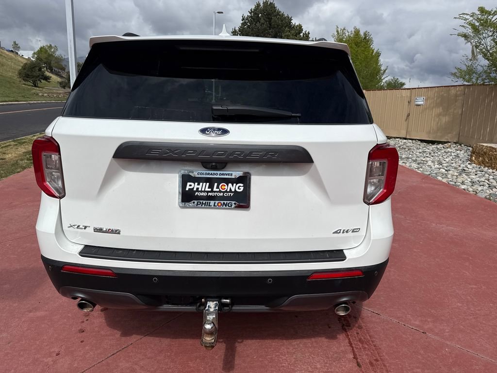 Certified 2021 Ford Explorer XLT w/ Equipment Group 202A AWD/4WD image 7