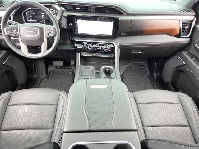 Used 2025 GMC Sierra 2500 Denali w/ Denali Reserve Package image 11