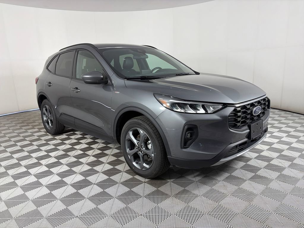 Certified 2025 Ford Escape ST-Line Select AWD/4WD image 6